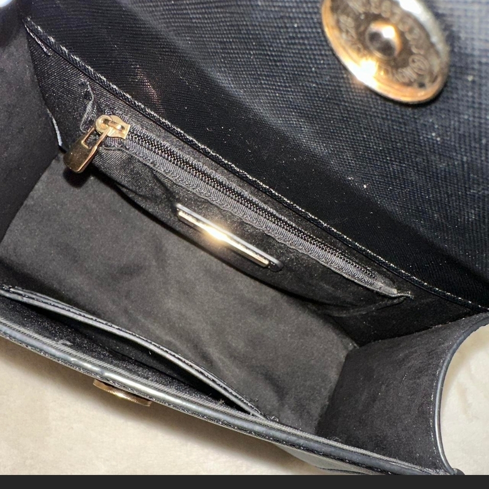 Structured Black Crossbody Purse - Picture 3 of 3